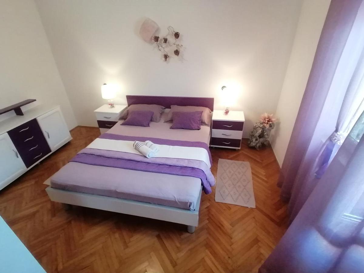 Apartmani Niki Hvar Hvar Town Exterior foto