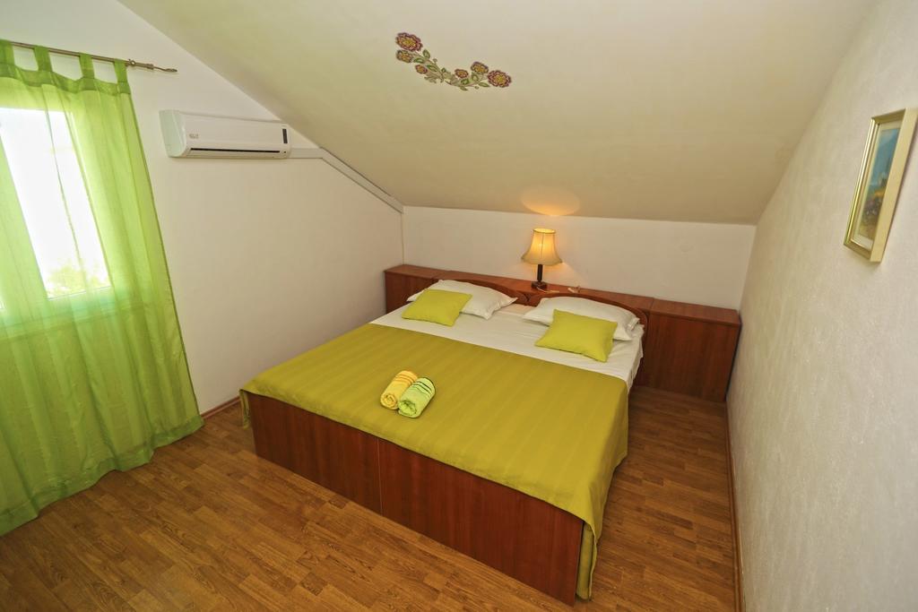 Apartmani Niki Hvar Hvar Town Zimmer foto