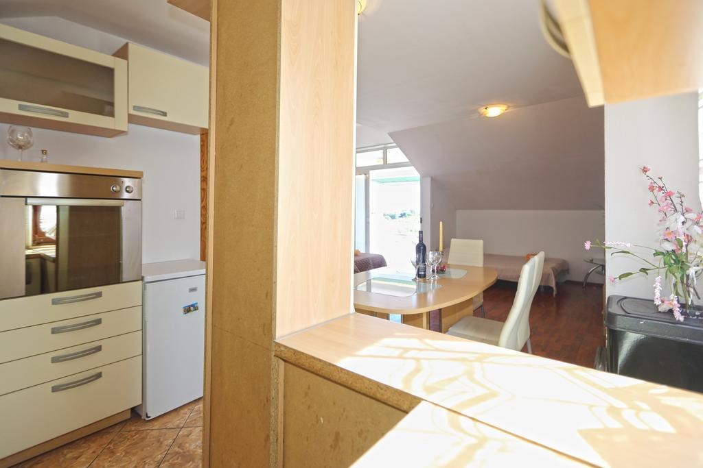 Apartmani Niki Hvar Hvar Town Zimmer foto