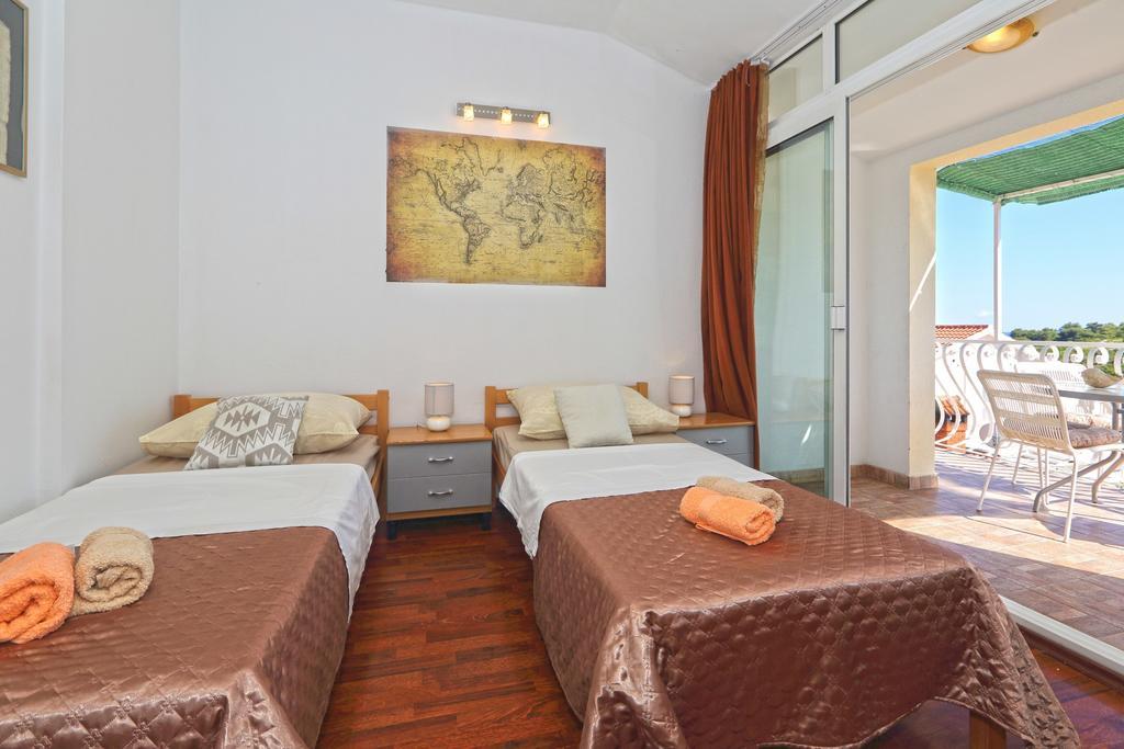 Apartmani Niki Hvar Hvar Town Zimmer foto