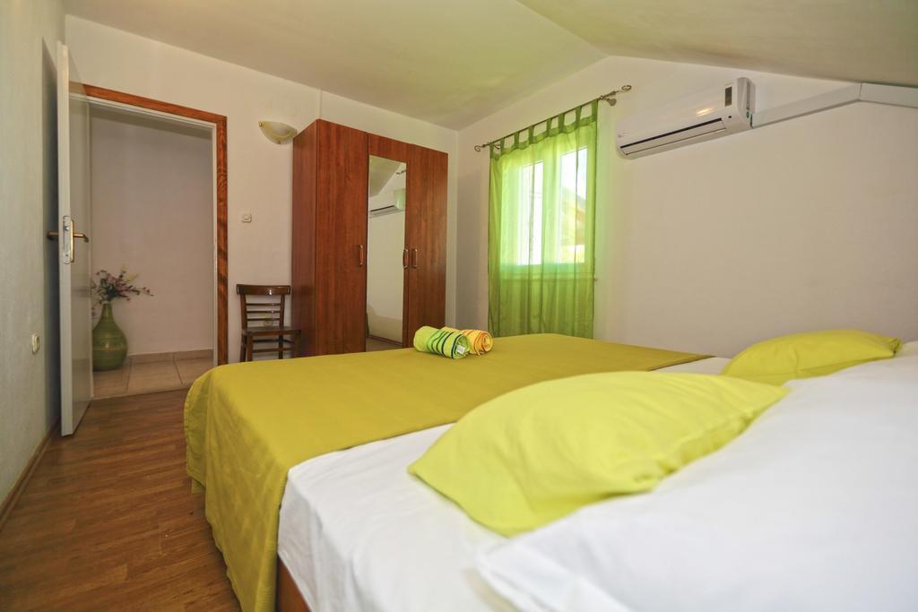 Apartmani Niki Hvar Hvar Town Zimmer foto